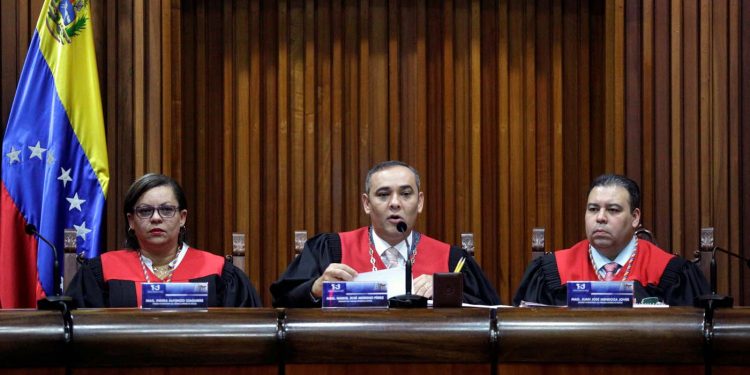 El TSJ amenaza con cárcel a los magistrados que designe la AN