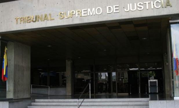 Sala Electoral favoreció electoralmente al chavismo al permitirle al CNE desechar cualquier cambio en las candidaturas de la MUD
