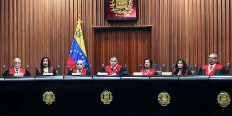 Magistrado que anuló reforma del Ridan perteneció a la fracción del PSUV que modificó ese texto en 2010