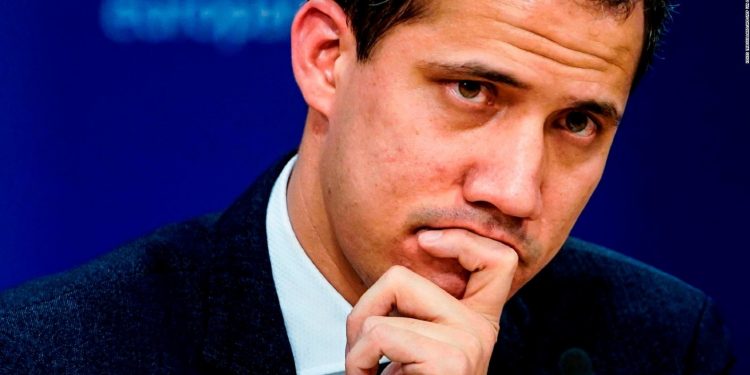 La justicia chavista ha tomado medidas contra Guaidó cada mes y medio