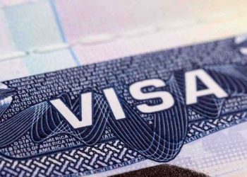 Miles de venezolanos pagaron “fortunas” por “visa doradas” en Europa