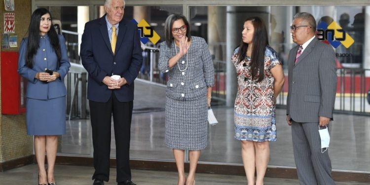 El TSJ volvió a modificar el sistema electoral para favorecer al chavismo