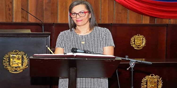 Dos rectoras del CNE impuesto por el TSJ están sancionadas por gobiernos extranjeros