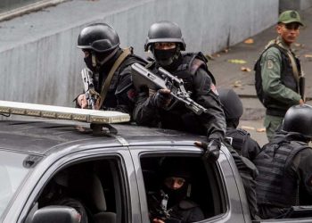 El Gobierno actúa contra la PNB, Sebin y DGCIM para esquivar posible juicio en la CPI