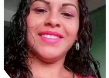 Una enfermera engrosa la lista de encarcelados bajo la Ley del Odio