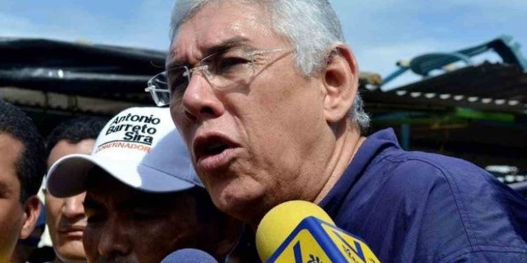 Saab demuestra su alineación con Maduro al abrir una investigación al gobernador Barreto Sira
