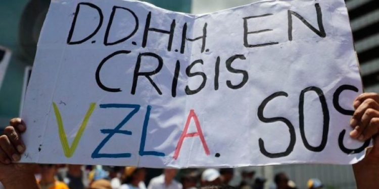 A pocos días de la visita del fiscal de la CPI excarcelan a activistas de Fundaredes