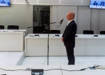 Hugo Carvajal, El Pollo Carvajal, buscaría retrasar su extradición a EEUU