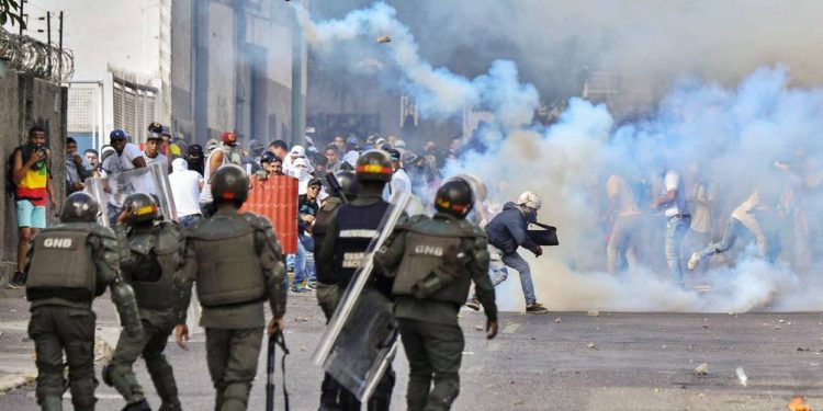 Venezuela tiene hasta abril para informar a la CPI si ha investigado crímenes de lesa humanidad