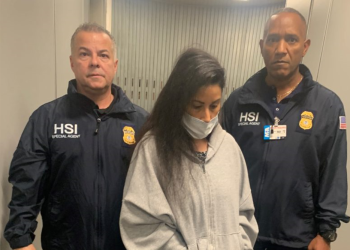 Fiscalía en EEUU siembra dudas: ¿Quién paga la defensa de la exenfermera de Chavéz?