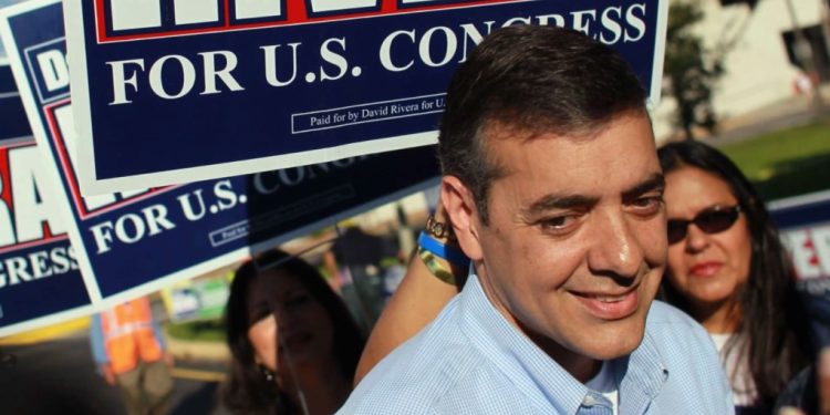 ¿Quiénes son los venezolanos mencionados en el caso del excongresista David Rivera?