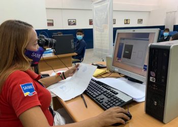 La Sala Constitucional rechazó aclarar si es legal que los niños paguen por obtener el pasaporte