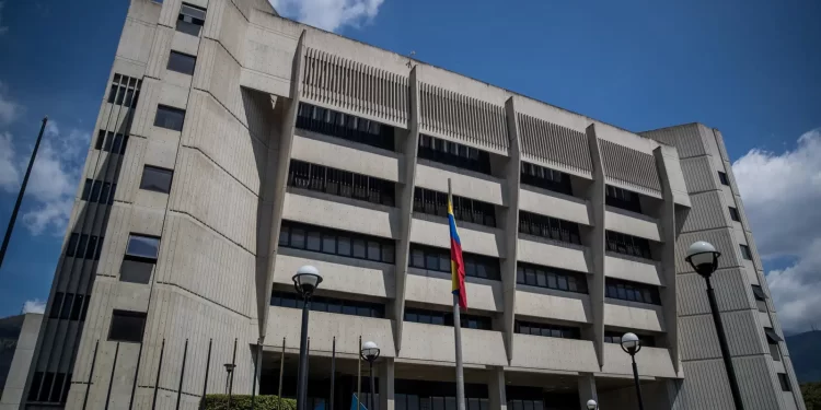 Murió sin obtener respuesta: El caso del juez destituido cuya demanda estuvo engavetada 23 años en el TSJ