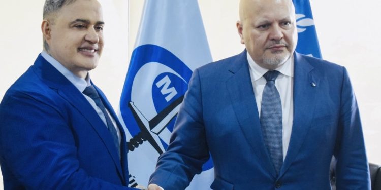 La CPI no se comió el cuento del Gobierno venezolano y autorizó al Fiscal Khan a reanudar sus investigaciones