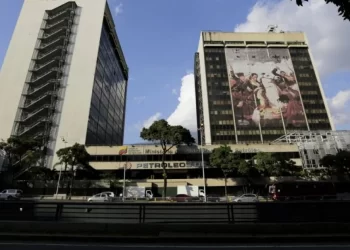 Exasesor de Pdvsa recibe una condena reducida de 3 años de cárcel por el caso Money Flight