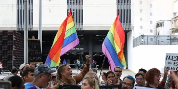 ¿Por qué el sobreseimiento no es suficiente para dar por zanjado el caso de los 33 miembros del colectivo LGBTI+ detenidos en Valencia?