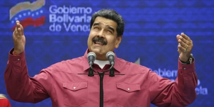 Otra vez| Acudió al TSJ a denunciar la “mala gestión” económica de Maduro y terminó multado