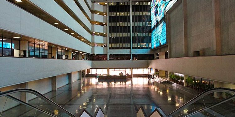 TSJ demuestra su doble estándar en materia de desacato con caso de interventores de cuatro aseguradoras