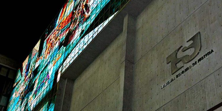 Las idas y venidas de los tribunales con competencia de Extinción de Dominio