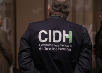 La receta de la sociedad civil para combatir los 8 males que la CIDH ha detectado en los poderes judiciales de América Latina