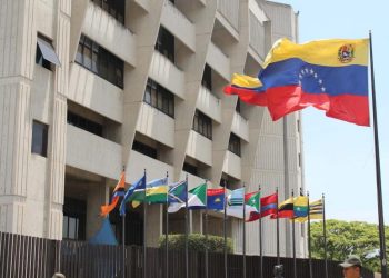 La Sala Constitucional suspendió temporalmente un fallo que ratificó la condena contra 6 militares que se amotinaron en 2019