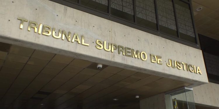 La Sala Constitucional del TSJ cumple más de un mes ausente de la escena judicial