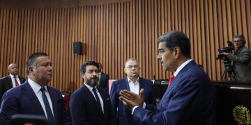 La vía escogida por Maduro